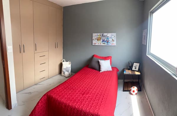 Casas en venta en Querétaro sala recamara5